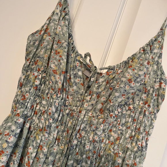 Rails Octavia Smocked Crepe Midi Dress XS - Picture 3 of 6